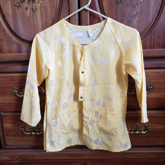 Cheongsam type shirt - Picture 2 of 2